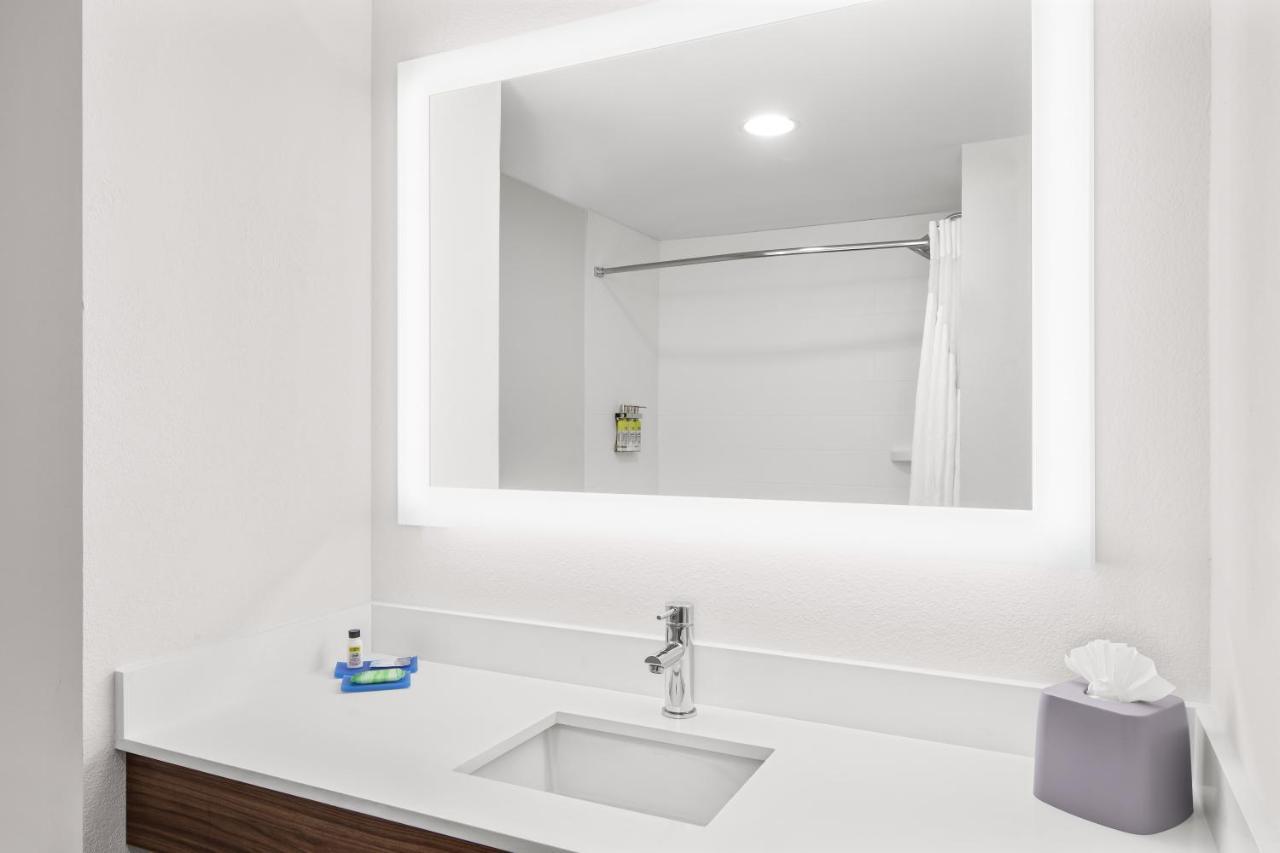 Holiday Inn Express Hotel & Suites Palm Bay By Ihg Extérieur photo